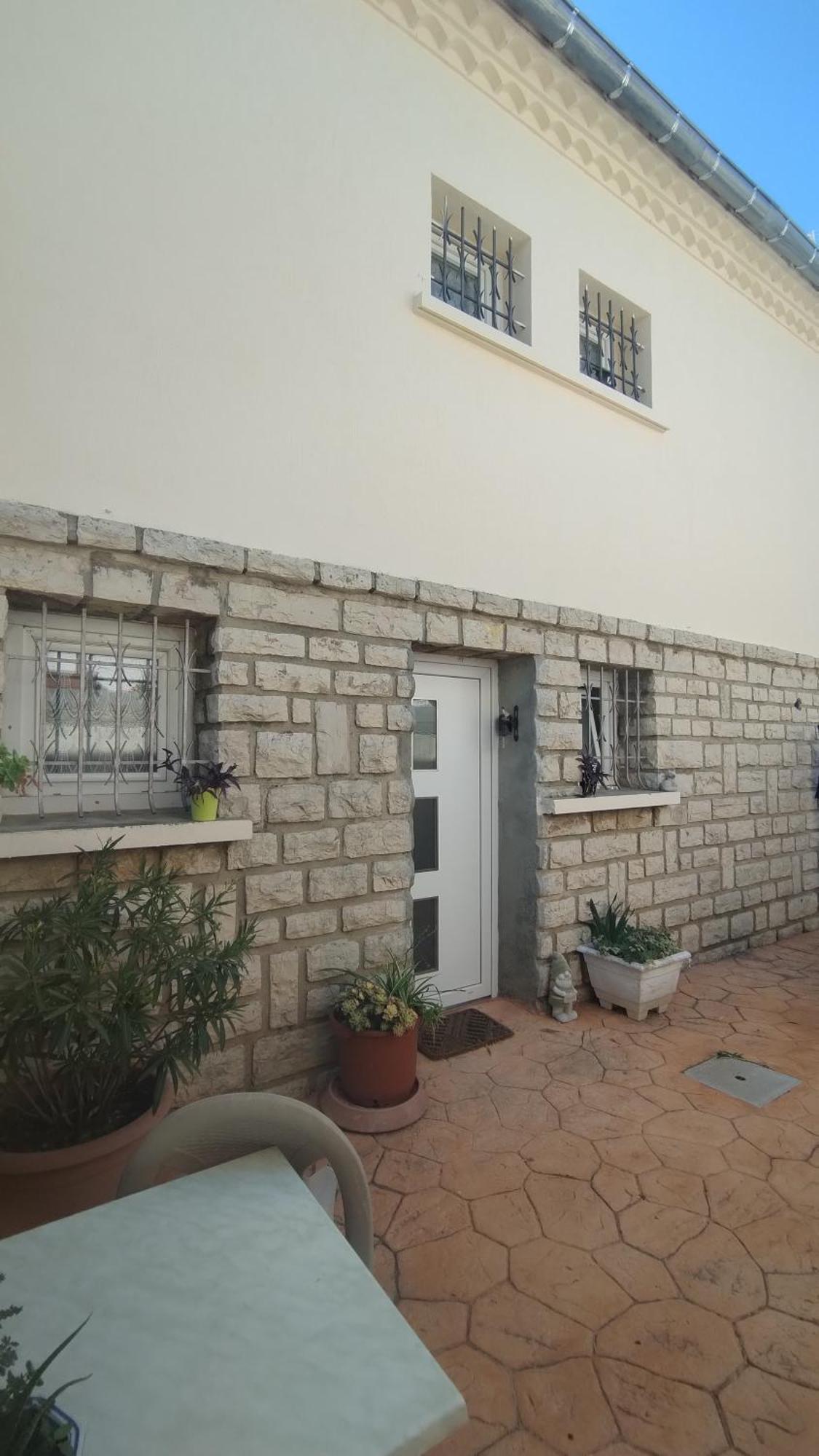 Appartement Entre Mer Et Gardiole Frontignan Exterior foto